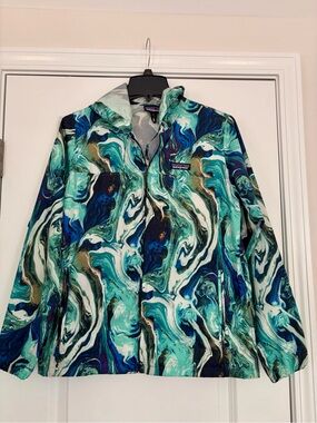 Patagonia Women's Swirl Print Ski Jacket in Teal, Navy & White